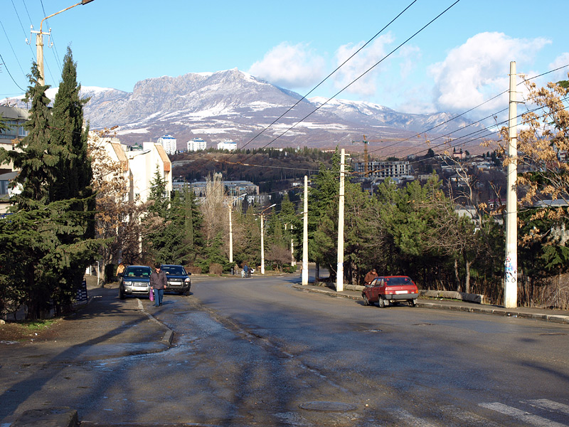 Алушта улицы. Алушта улицы города. Алушта улица Октябрьская. Город Алушта улица Октябрьская.